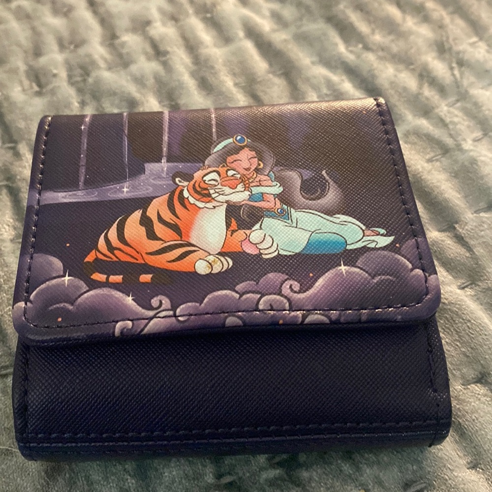 Loungefly  Disney jasmine